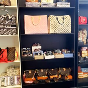 Envío gratis en tu primer compra.  MAYOREO A PARTIR DE 3 PIEZAS.  Descuento especial a mayoristas.